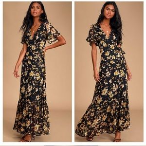 Lulu’s Maxi Floral Wrap Dress Size Medium
